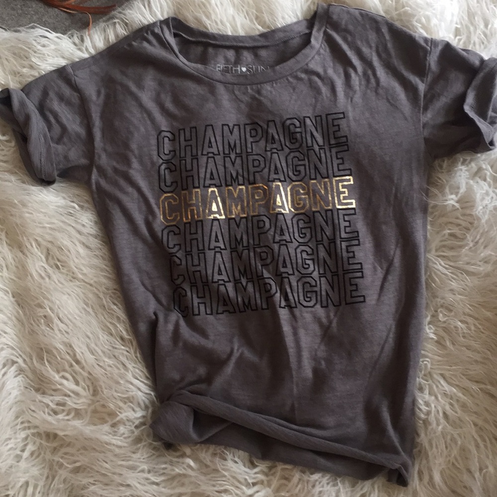 Grey Champagne Tee Small
